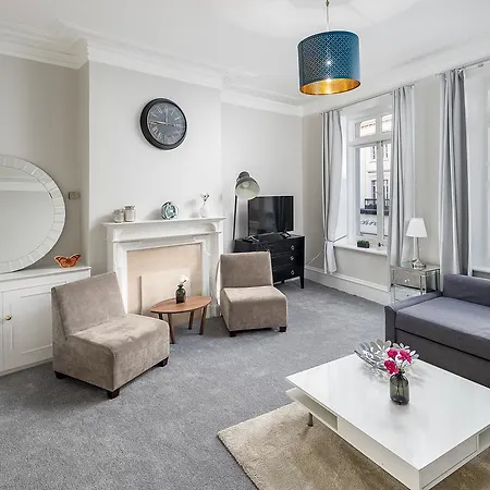 Victoria Penthouse Apartment